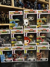 vinyl figures for sale  Lolo