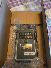 Chaves de caixa de bloqueio digital Master Lock com código, suporte eletrônico de parede 5441EC t6, usado comprar usado Chaves de caixa de bloqueio digital Master Lock com código, suporte eletrônico de parede 5441EC t6, usado comprar usado  Enviando para Brazil