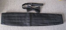 Cummerbund bow tie for sale Cummerbund bow tie for sale  PORTSMOUTH