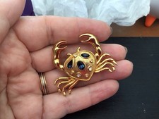 Crab brooch gold for sale  CHRISTCHURCH