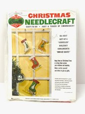 Kit de enfeite de feltro vintage Bucilla mini patins de gelo 8317 aberto, mas intacto LEIA comprar usado Kit de enfeite de feltro vintage Bucilla mini patins de gelo 8317 aberto, mas intacto LEIA comprar usado  Enviando para Brazil