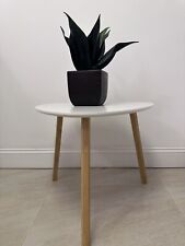 Mesa de centro triangular de bambu branca e bege comprar usado  Enviando para Brazil