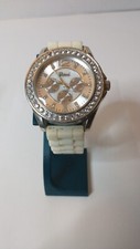 Relógio feminino Vivani moldura pavê tom prata pulseira de silicone branca 7,5" comprar usado  Enviando para Brazil