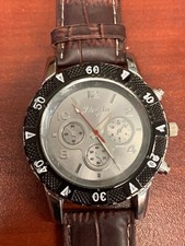 Orologio uomo mingdu usato  Spedire a Italy