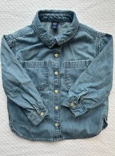 Camisa jeans azul claro Baby Gap tamanho bebê menina  comprar usado  Enviando para Brazil