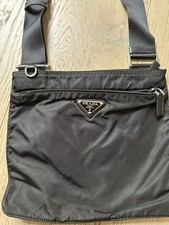 Borsa tracolla prada usato  Italia