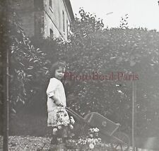 Garden girl wheelbarrow d'occasion  Expédié en Belgium