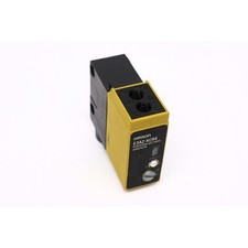 Omron e3a2 xcr4 d'occasion  Dreux