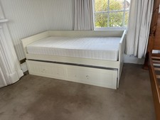 Day bed trundle for sale Day bed trundle for sale  LEIGH-ON-SEA