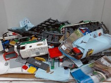 For parts lego d'occasion  Expédié en Belgium