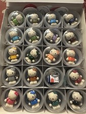 YUJIN Hello Kitty Mode Kolekcja Pudełko Zestaw 20 figurek maskotki JAPONIA VNT Y2K na sprzedaż  Wysyłka do Poland