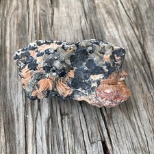 Pietra grezza minerale usato  Spedire a Italy