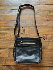 Bueno handbag purse for sale  Oak Creek