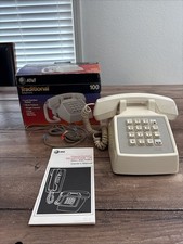 Telefone vintage 1984 AT&T tradicional tom de toque marfim estilo mesa 2500 (funciona, usado comprar usado  Enviando para Brazil