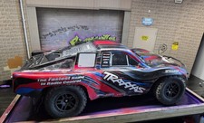 Traxxas slash 4x4 for sale  Meriden