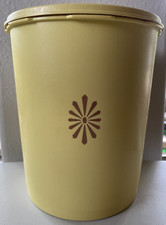 Vintage tupperware yellow for sale  Magnolia