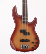 Baixo Fender Deluxe Zone SSB 2003 comprar usado  Enviando para Brazil
