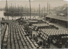 Porto de pesca área de Fraserburgh c1900s barris mercado de peixes foto Escócia , usado comprar usado  Enviando para Brazil