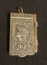 Carnet bal mini d'occasion  Bordeaux-