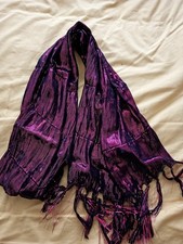 Ladies avon holly for sale Ladies avon holly for sale  BRIDGNORTH