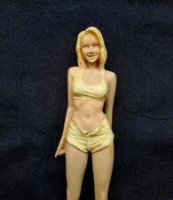 Menina moderna (resina/14cm) comprar usado  Enviando para Brazil