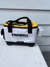 Frabill universal insulated for sale  Superior