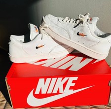 Basket nike court d'occasion  Barentin