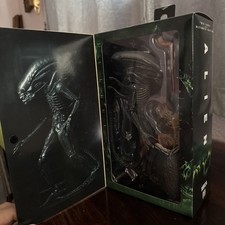 Neca alien big for sale  Houston