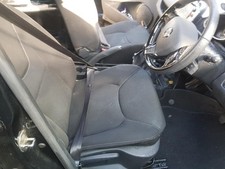 renault clio drivers seat for sale  SWANSEA
