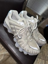 Tamanho 10 - Nike Shox TL prata metálica, usado comprar usado  Enviando para Brazil