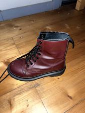 Anfibi bordeaux donna usato Anfibi bordeaux donna usato  Bologna