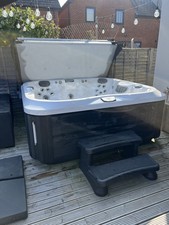 Jacuzzi 375ip spa. for sale  SWINDON