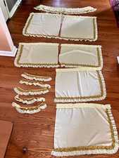 2 kitchen valances for sale  Chattanooga