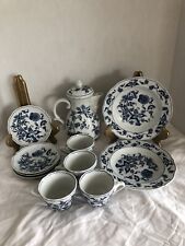 Cafeteira, 4 xícaras e pires e 2 pratos de salada Danúbio Azul - Porcelana - Azul e Branco comprar usado  Enviando para Brazil