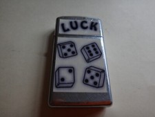 Usado, Isqueiro fino Zippo alto polimento ano 1979 com SORTE e 4 DICES adesivo decalque comprar usado  Enviando para Brazil