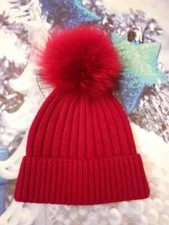 Cappello con ponpon usato  Sesto San Giovanni