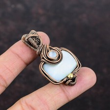 Pingente feito à mão envolto fio de cobre pedra da lua arco-íris madrepérola natural comprar usado  Enviando para Brazil