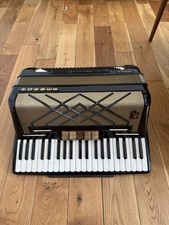 Hohner virtuola accordion for sale  LONDON