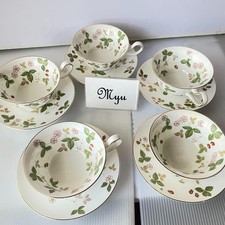 Lot tasse soucoupe d'occasion Lot tasse soucoupe d'occasion  Expédié en France