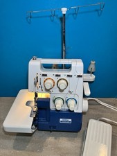 Usado, Máquina de costura Brother Lock-526 Serger modelo japonês altamente procurado. comprar usado Usado, Máquina de costura Brother Lock-526 Serger modelo japonês altamente procurado. comprar usado  Enviando para Brazil