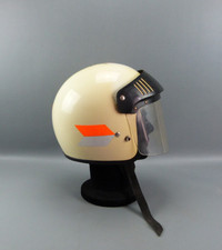 Ancien casque moto d'occasion  Brioux-sur-Boutonne