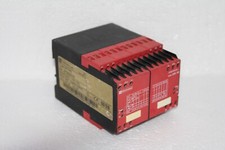 Telemecanique XPSNS3740 Módulo XPS-NS - Relé amplificador - 230 V CA comprar usado  Enviando para Brazil