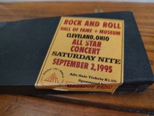 Guitarra Gibson Rock & Roll HOF colecionável, usado comprar usado Guitarra Gibson Rock & Roll HOF colecionável, usado comprar usado  Enviando para Brazil