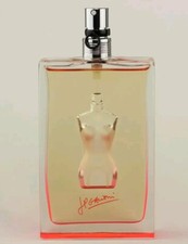 Profumo donna eau usato  Sassuolo