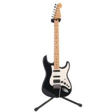 Fender roland electric d'occasion  Expédié en Belgium