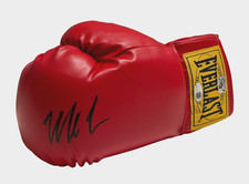 Guante de Boxeo Rojo Everlast Firmado Mike Tyson Negro Automático JSA y Tyson Holograma segunda mano  Embacar hacia Mexico