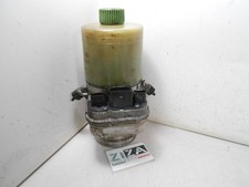 Pompa servosterzo elettrica usato  Putignano