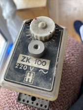 Altes zeitrelais 100 gebraucht kaufen  Taufkirchen (Vils)