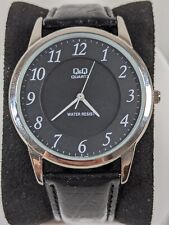Relógio QQ mostrador preto redondo tom prata estojo pulseira de couro sintético preto comprar usado  Enviando para Brazil