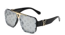 Men luxury sunglasses for sale  LUTON